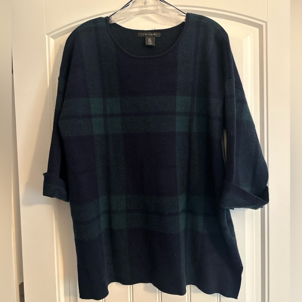 Tahari Navy and Green Plaid Sweater
